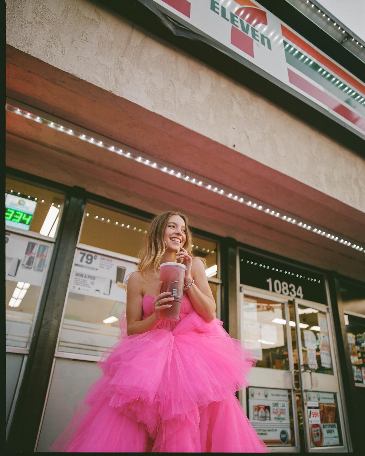 sydney_sweeney instagram image archive image