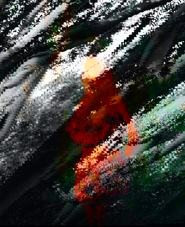 sydney_sweeney image ~ Altpins