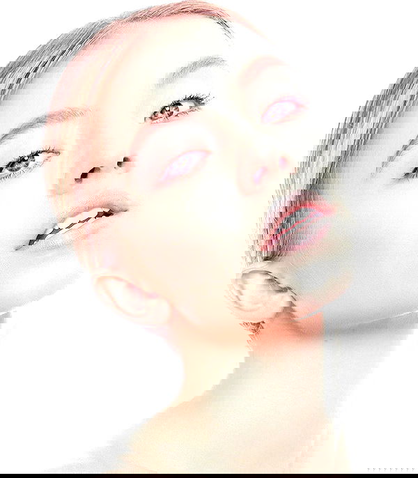 sydney_sweeney image ~ Altpins