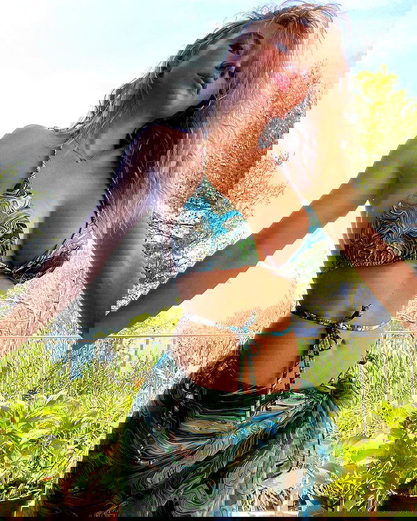 sydney_sweeney image ~ Altpins