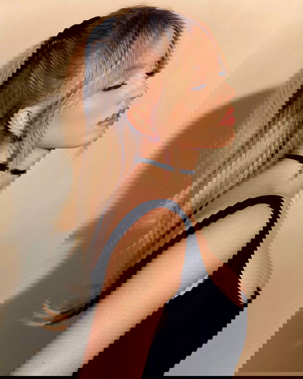 sydney_sweeney image ~ Altpins