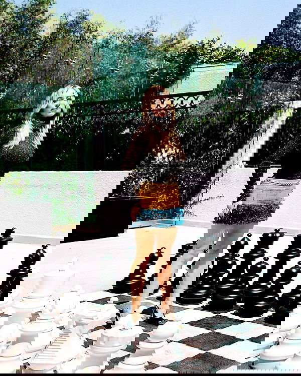 sydney_sweeney image ~ Altpins