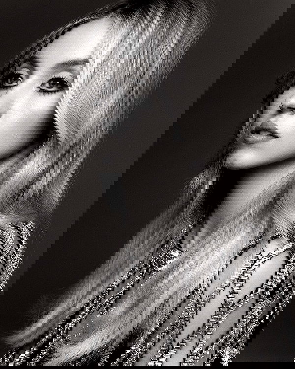 sydney_sweeney image ~ Altpins