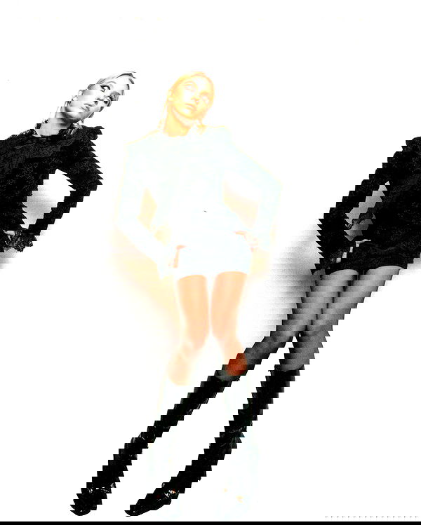 sydney_sweeney image ~ Altpins