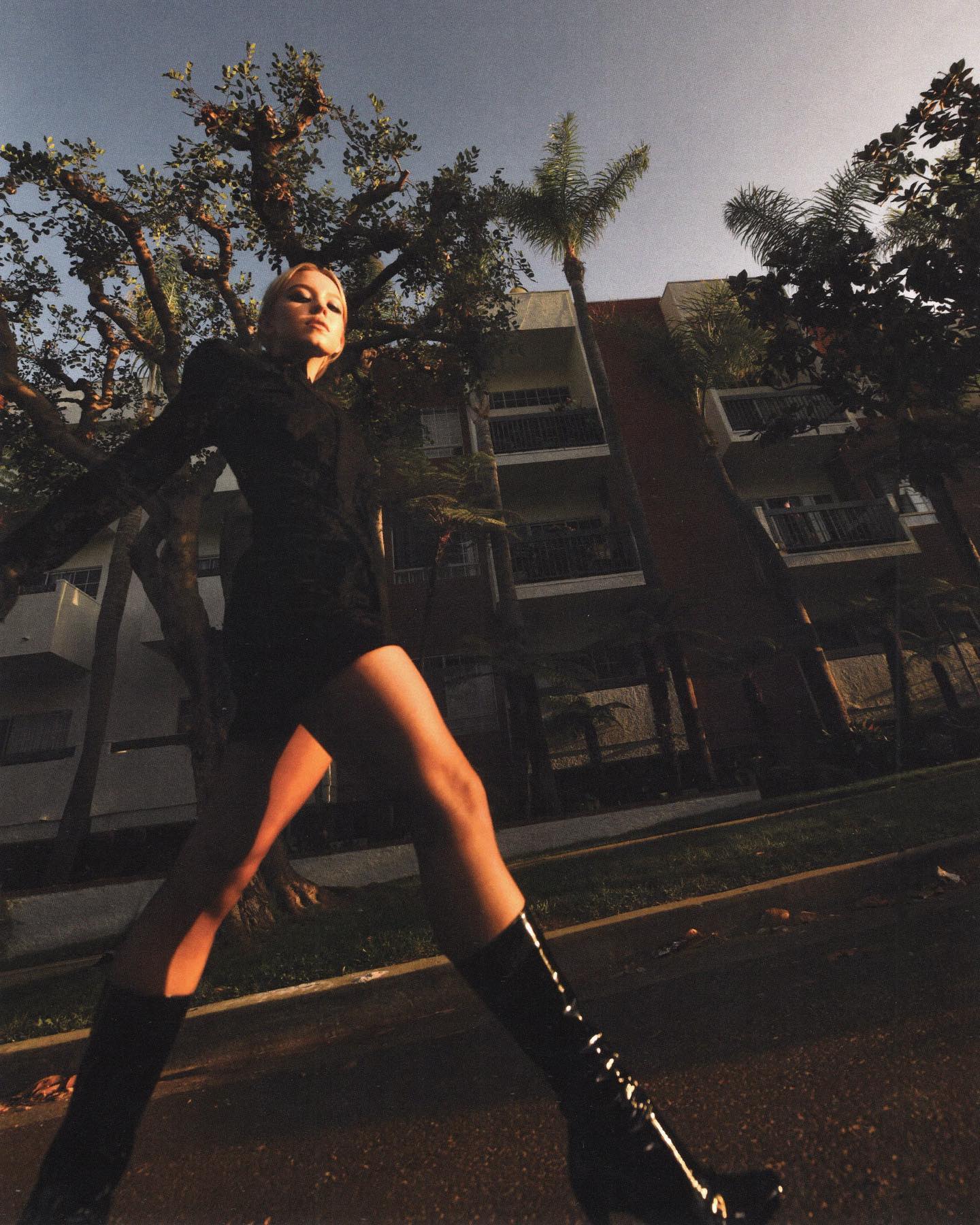 sydney_sweeney instagram image archive image