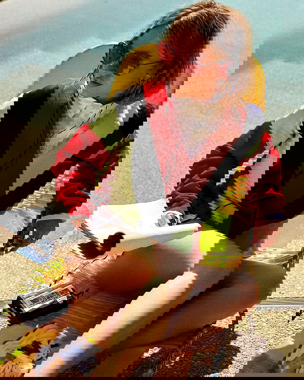 sydney_sweeney image ~ Altpins