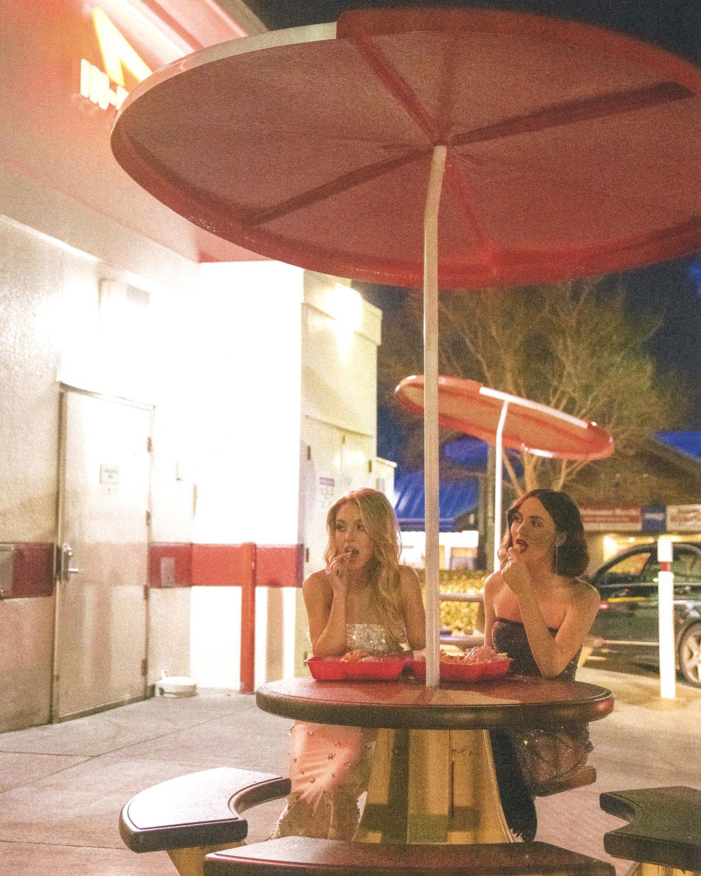 sydney_sweeney instagram image archive image