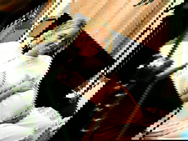 sydney_sweeney image ~ Altpins