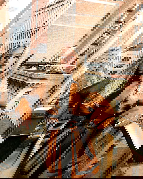 sydney_sweeney image ~ Altpins