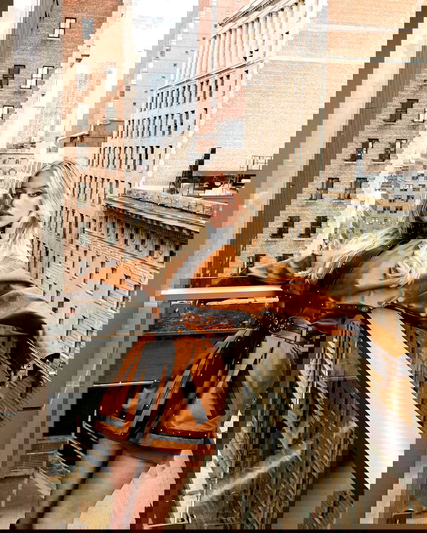 sydney_sweeney image ~ Altpins