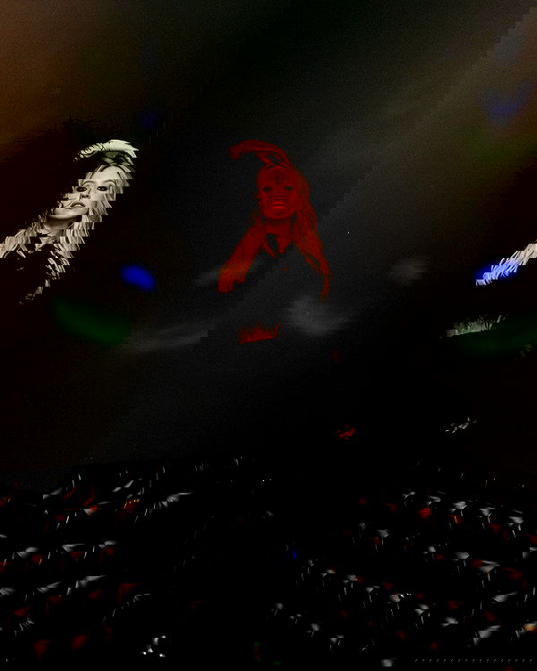 sydney_sweeney image ~ Altpins