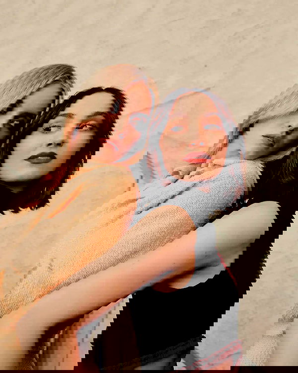 sydney_sweeney image ~ Altpins