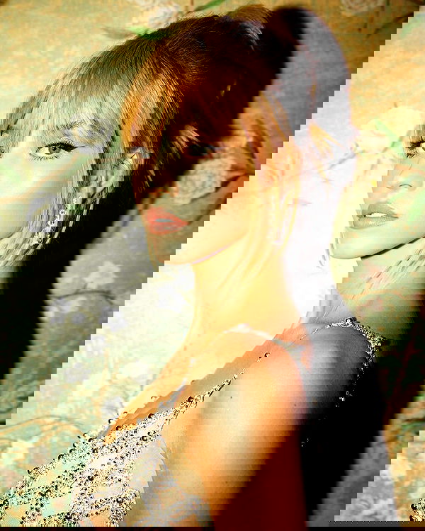 sydney_sweeney image ~ Altpins