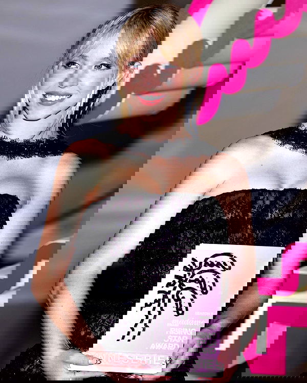 sydney_sweeney image ~ Altpins