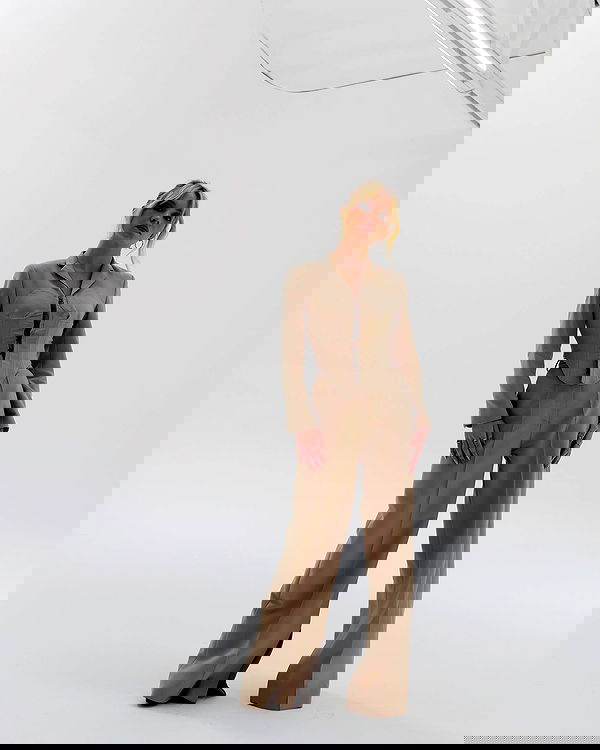 sydney_sweeney image ~ Altpins