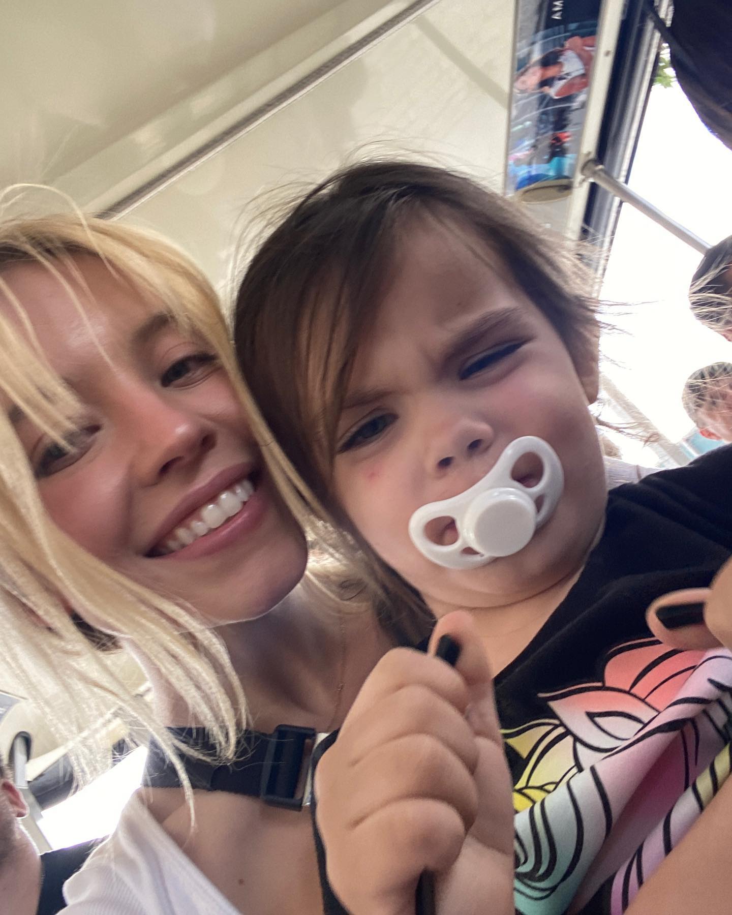 sydney_sweeney instagram image archive image