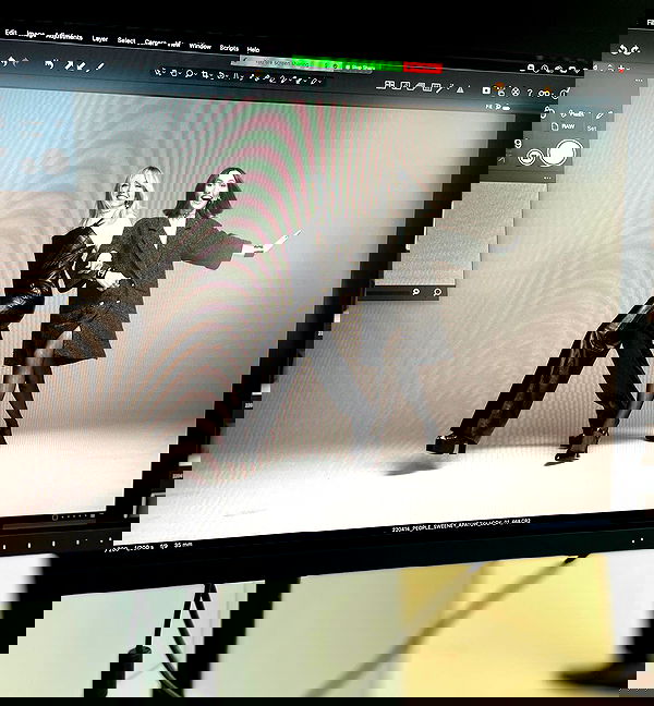 sydney_sweeney image ~ Altpins