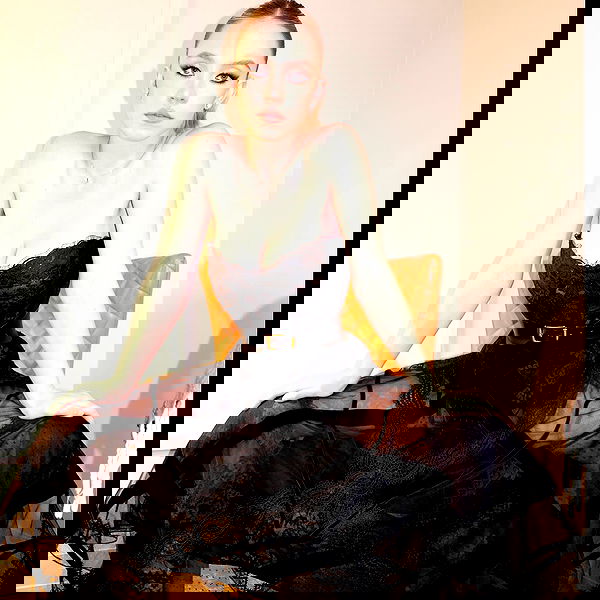 sydney_sweeney image ~ Altpins