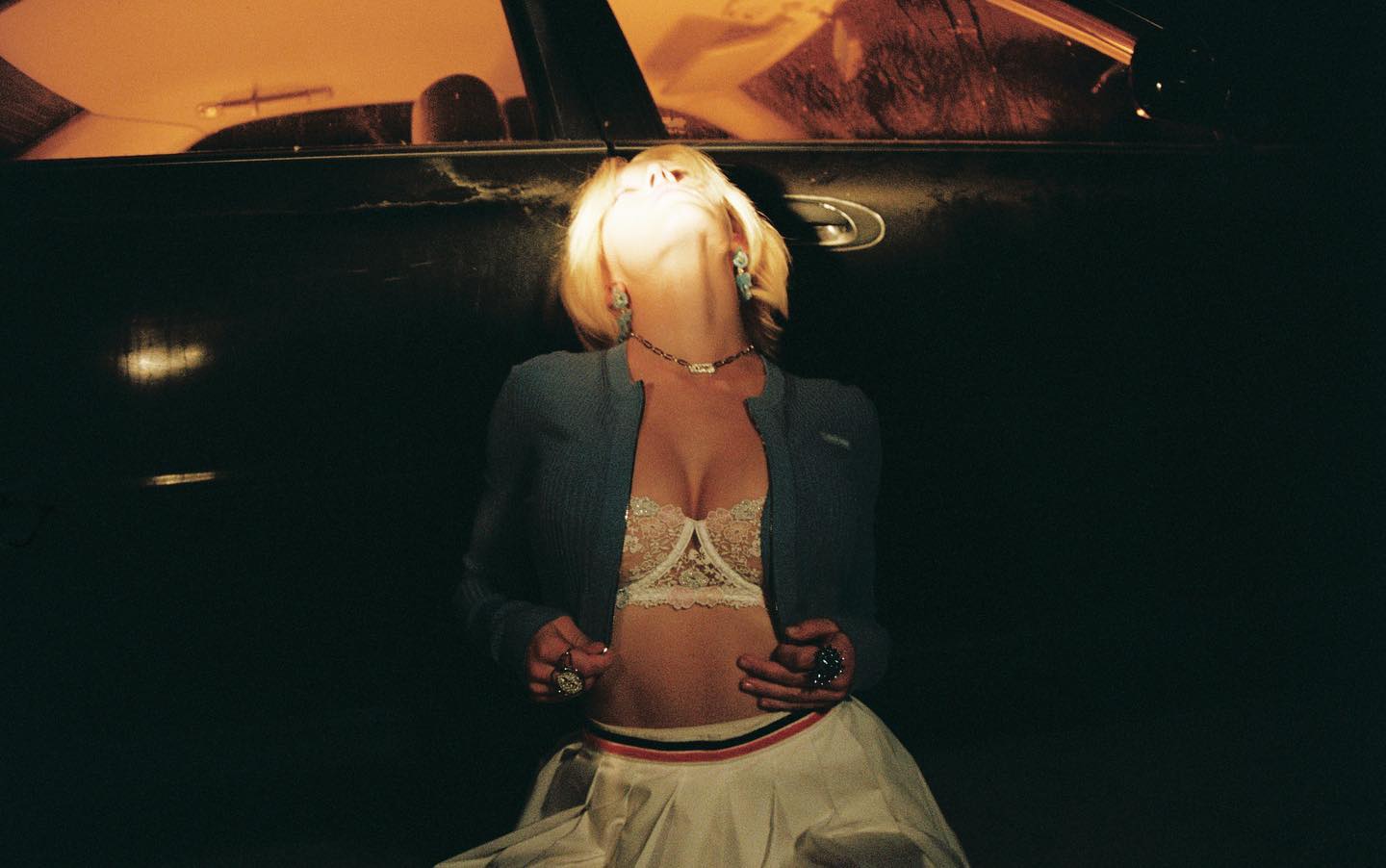 sydney_sweeney instagram image archive image