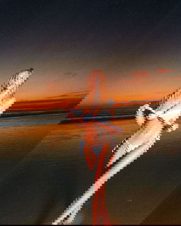 sydney_sweeney image ~ Altpins