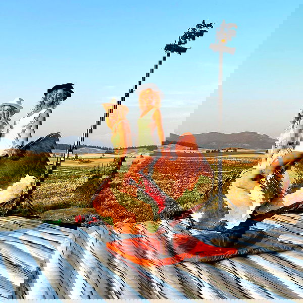 sydney_sweeney image ~ Altpins