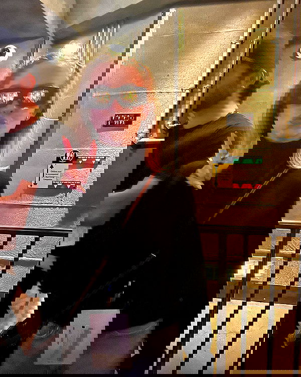 sydney_sweeney image ~ Altpins