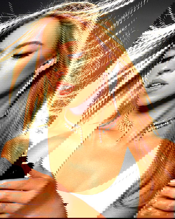 sydney_sweeney image ~ Altpins