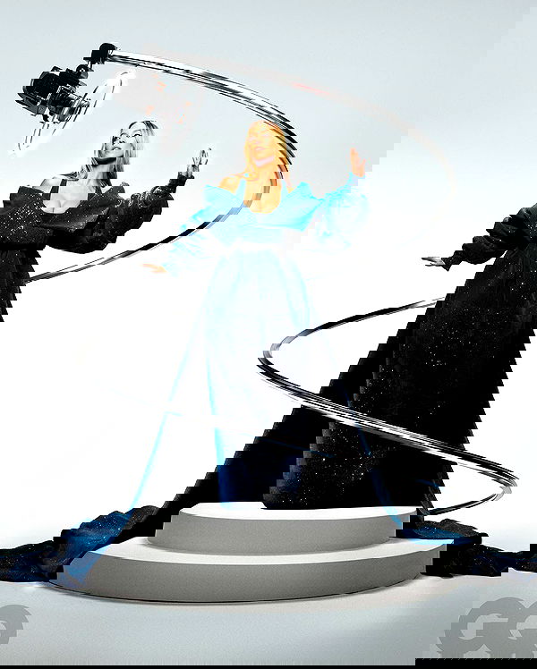 sydney_sweeney image ~ Altpins