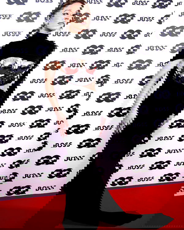 sydney_sweeney image ~ Altpins