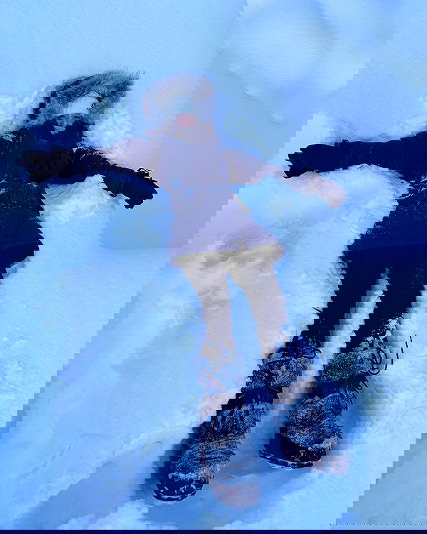 sydney_sweeney image ~ Altpins