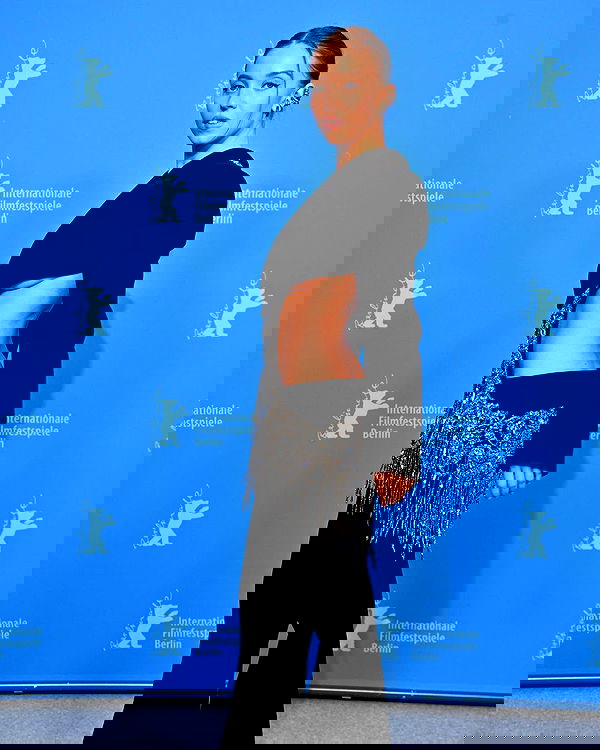 sydney_sweeney image ~ Altpins