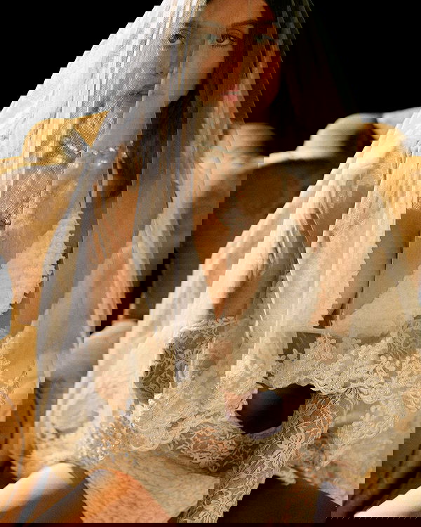 sydney_sweeney image ~ Altpins