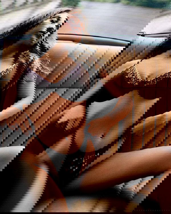 sydney_sweeney image ~ Altpins