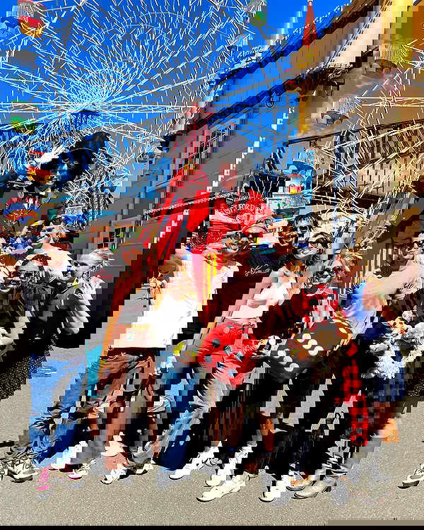 sydney_sweeney image ~ Altpins