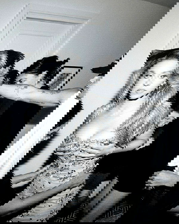 sydney_sweeney image ~ Altpins