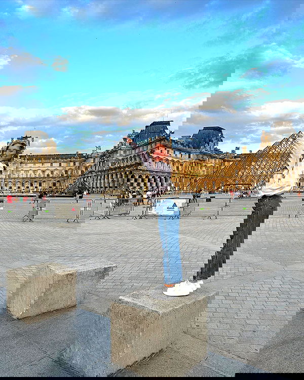 sydney_sweeney image ~ Altpins