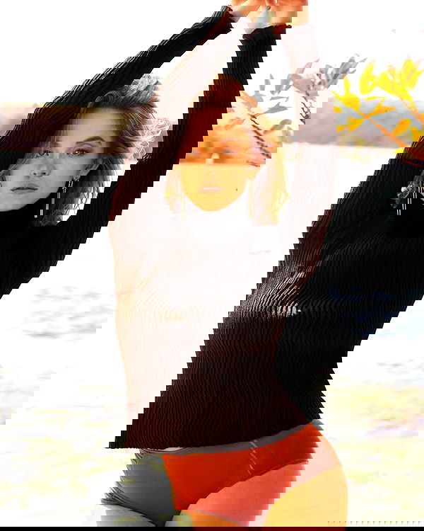 sydney_sweeney image ~ Altpins