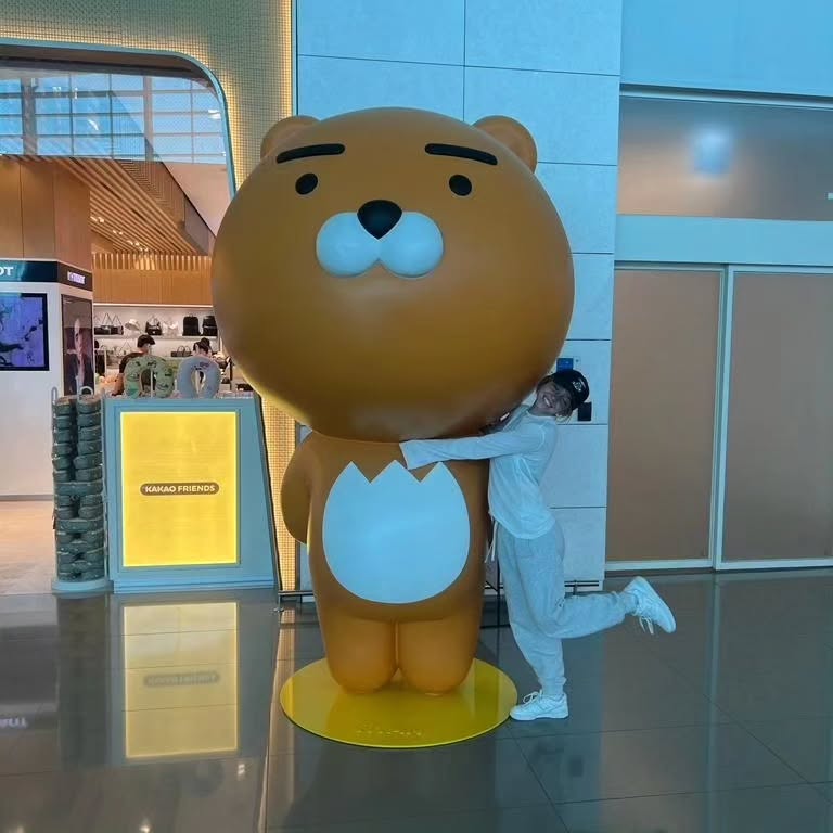 sydney_sweeney instagram image archive image