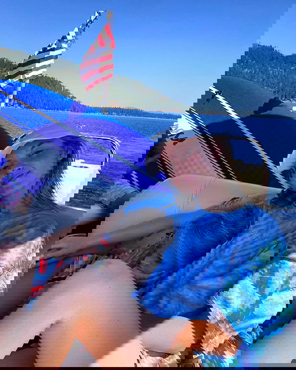 sydney_sweeney image ~ Altpins