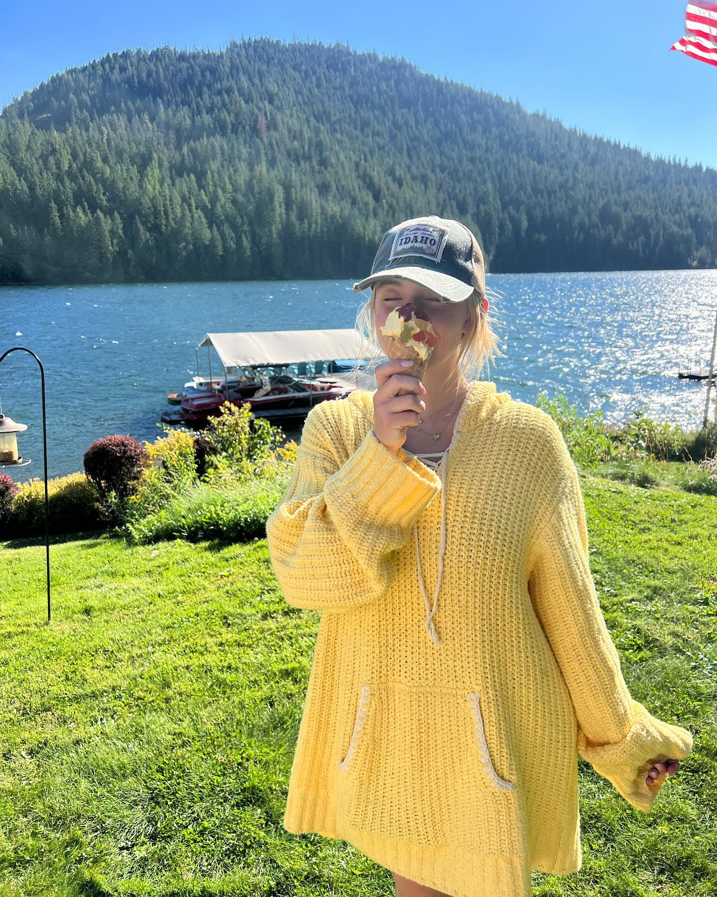 sydney_sweeney instagram image archive image