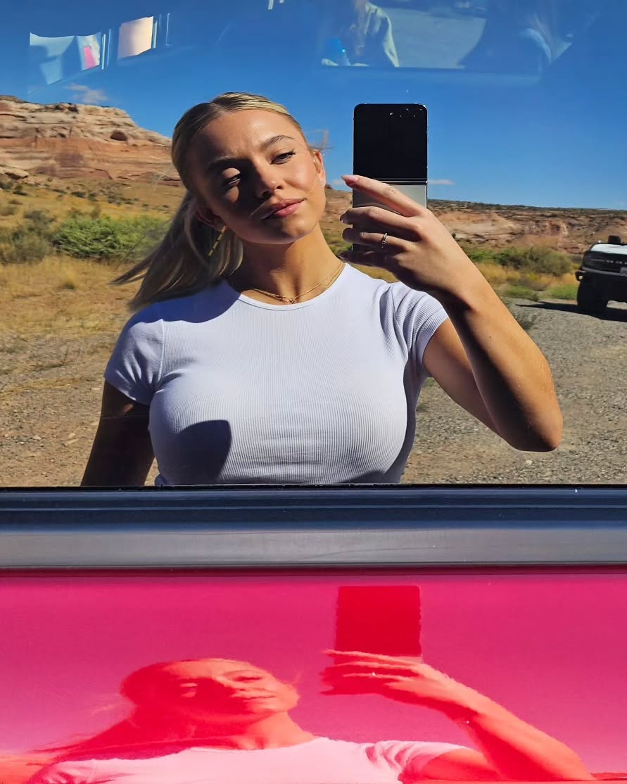 sydney_sweeney instagram image archive image