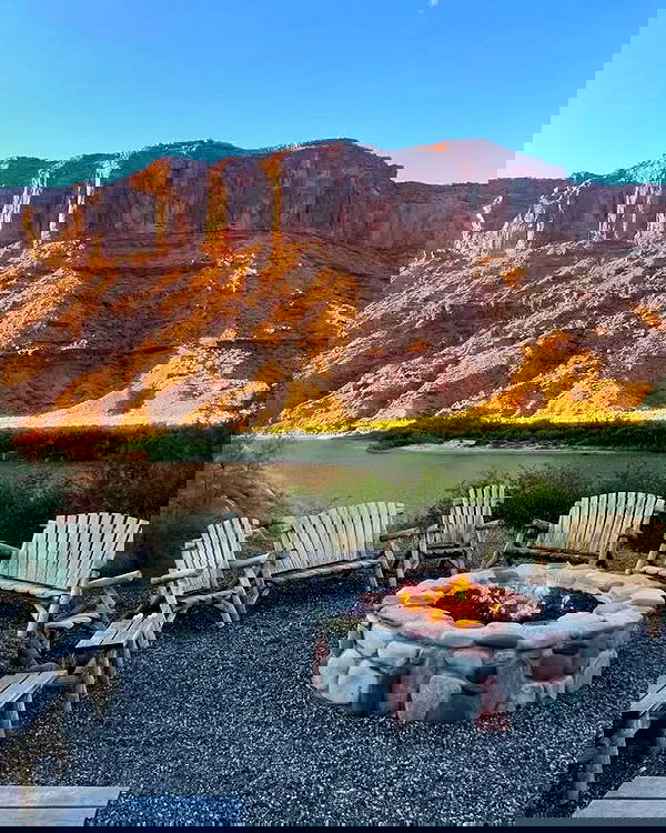 sydney_sweeney image ~ Altpins