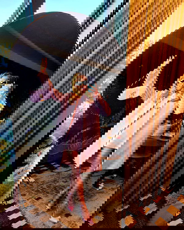 sydney_sweeney image ~ Altpins