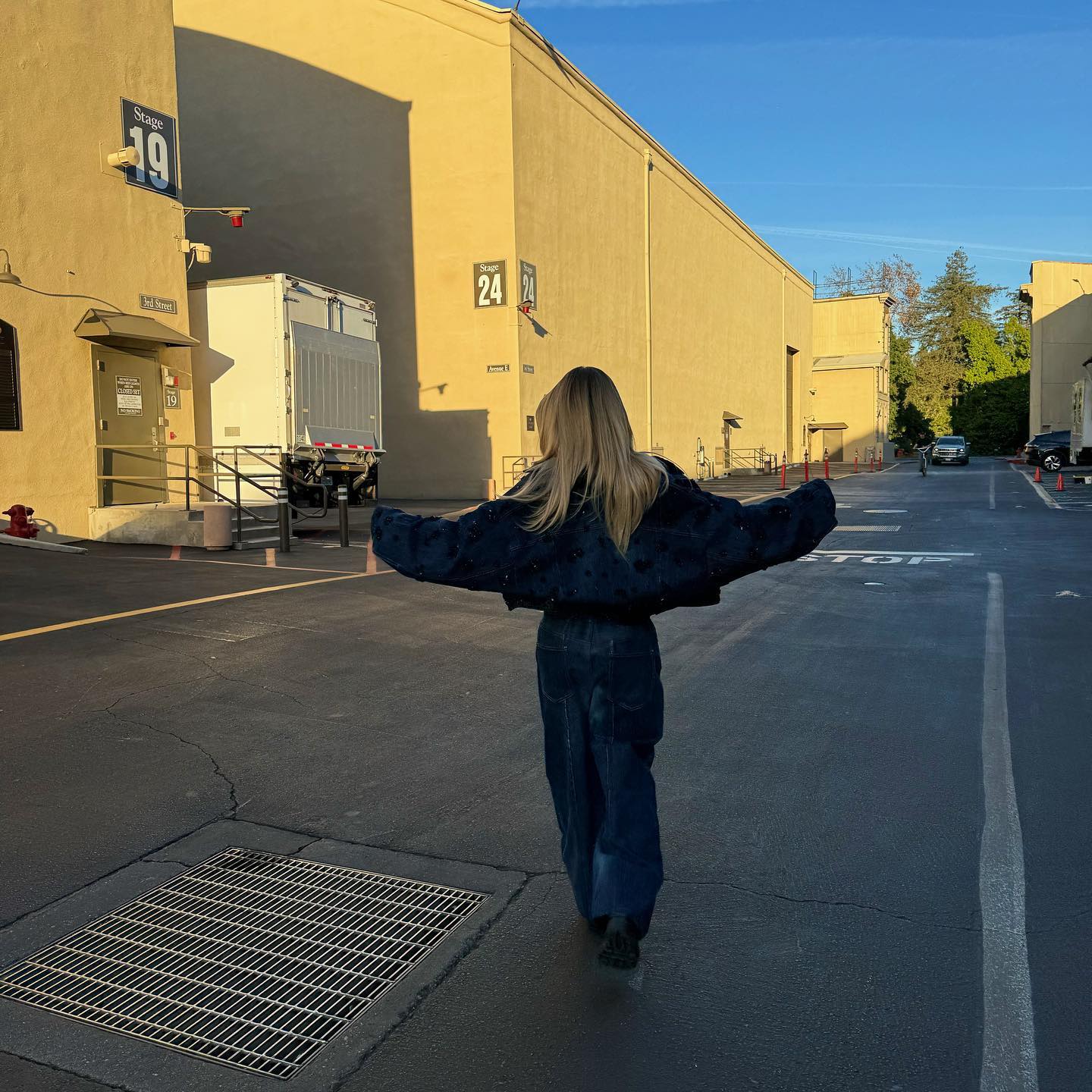 sydney_sweeney instagram image archive image