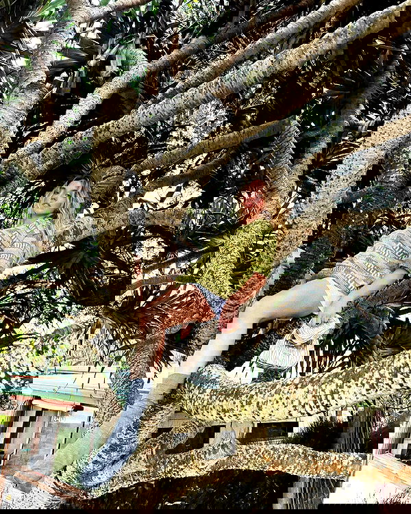 sydney_sweeney image ~ Altpins