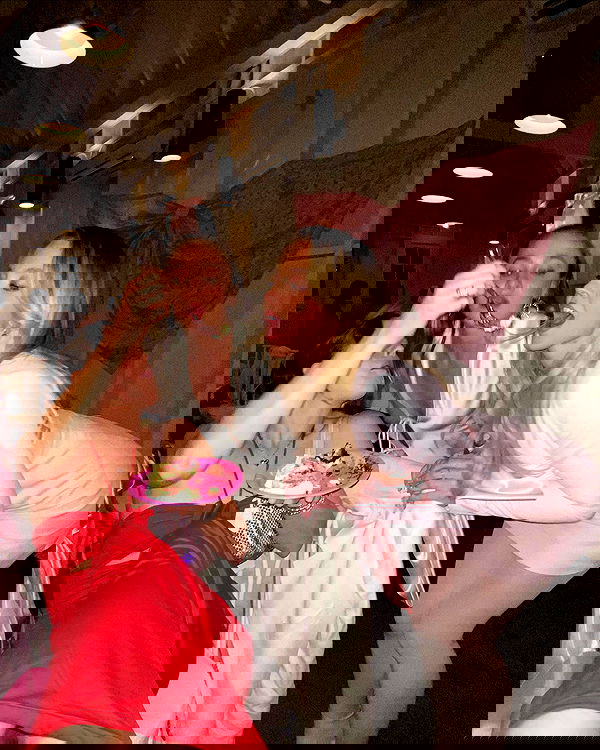 sydney_sweeney image ~ Altpins