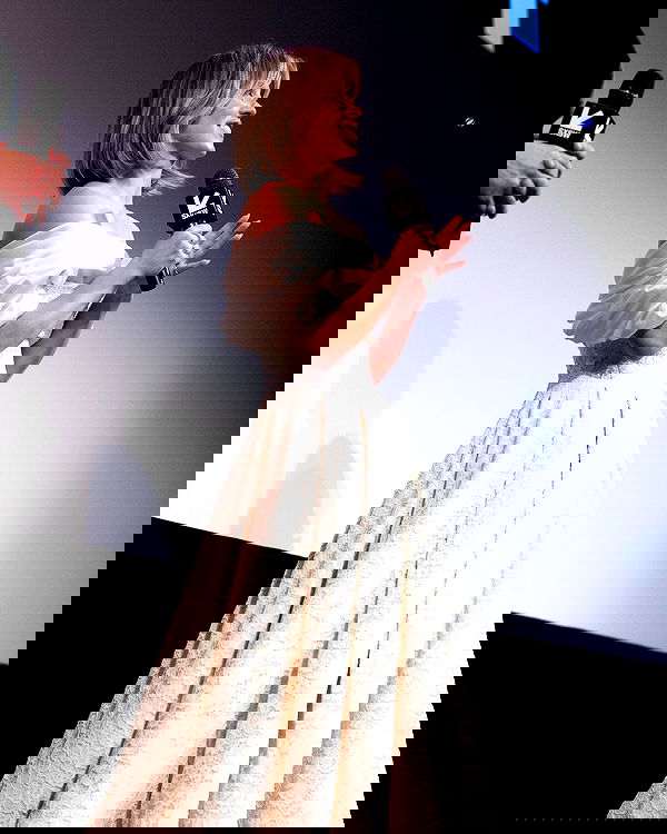 sydney_sweeney image ~ Altpins