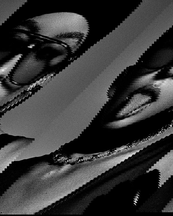 sydney_sweeney image ~ Altpins