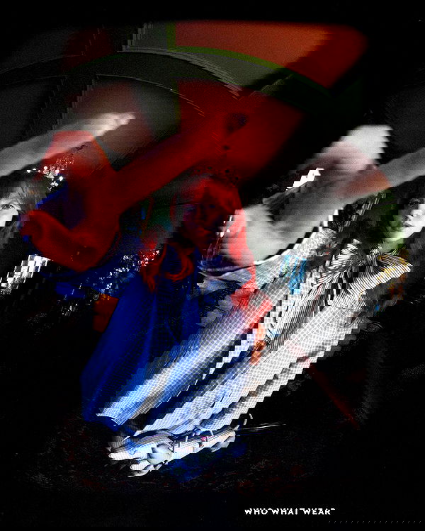 sydney_sweeney image ~ Altpins