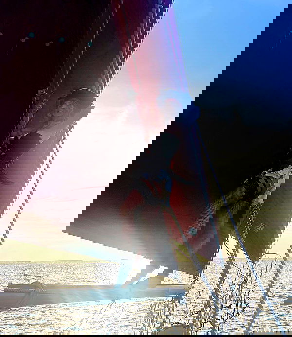 sydney_sweeney image ~ Altpins